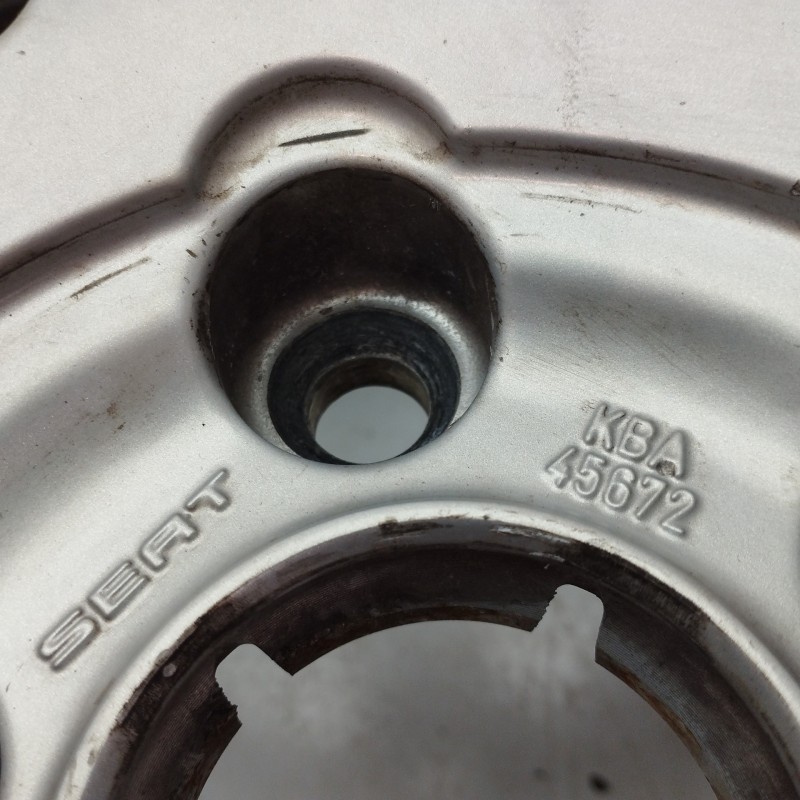 LLANTA 6 5JX16H2 ET50