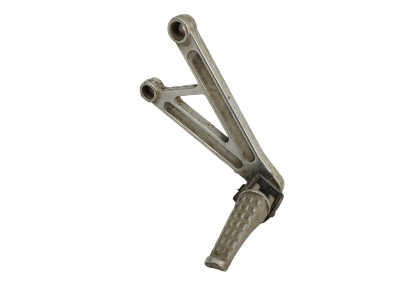 Recambio de posapies trasero para derbi gpr racing 50 racing referencia OEM IAM  LADO IZQUIERDO CON SOPORTE