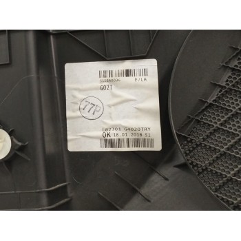 Recambio de guarnecido puerta delantera izquierda para hyundai i30 fastback tecno referencia OEM IAM 82301G4020  