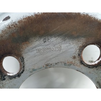 Recambio de llanta para nissan cabstar 01.04  3.0 diesel referencia OEM IAM 403009X200 15H2X5J DOT-E 5H 5X160