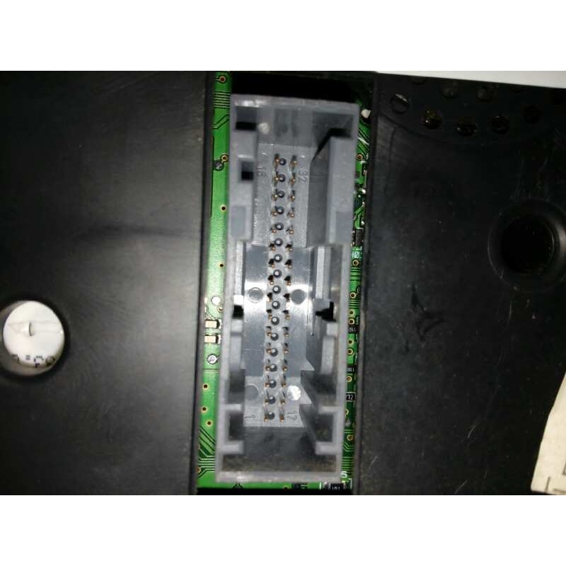 CUADRO INSTRUMENTOS XR853788