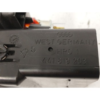 Recambio de rejilla aireadora para audi 200 c3 avant (447, 448) 2.2 20v turbo quattro referencia OEM IAM 441819203 CENTRAL TRASE