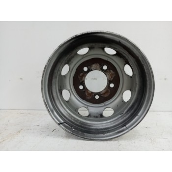 Recambio de llanta para nissan cabstar 01.04  3.0 diesel referencia OEM IAM 403009X200 15H2X5J DOT 5H 5X160