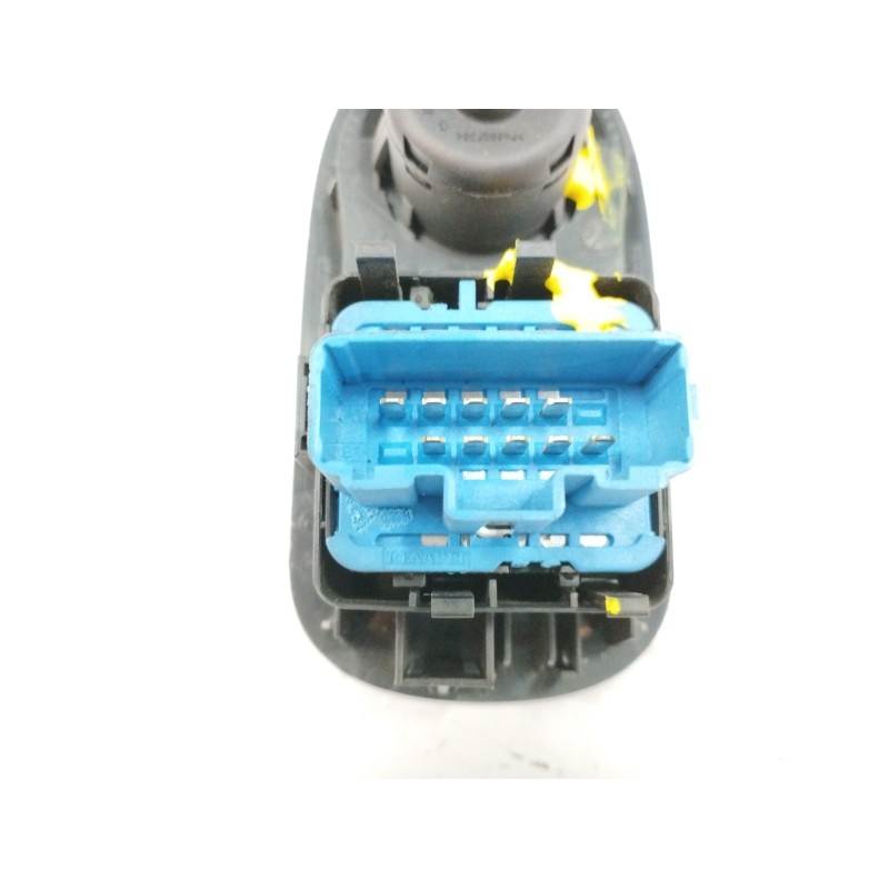 MANDO ELEVALUNAS DELANTERO IZQUIERDO