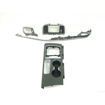 MOLDURA 84651D4600 KIT SALPICADERO D484795000
