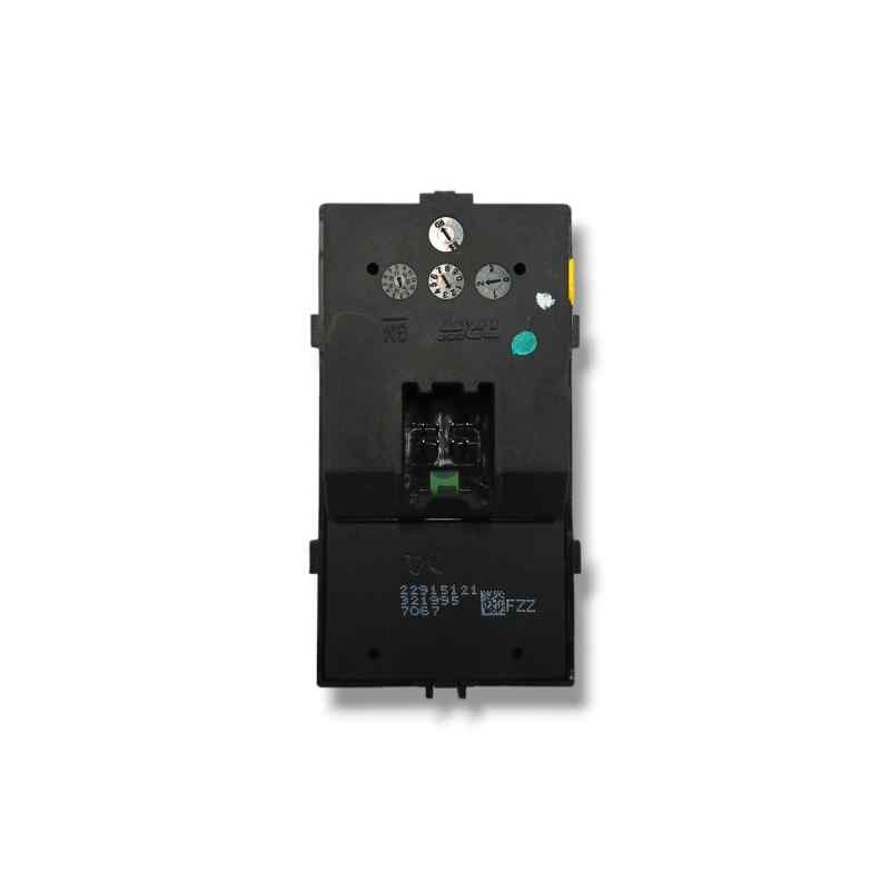 MANDO ELEVALUNAS DELANTERO IZQUIERDO