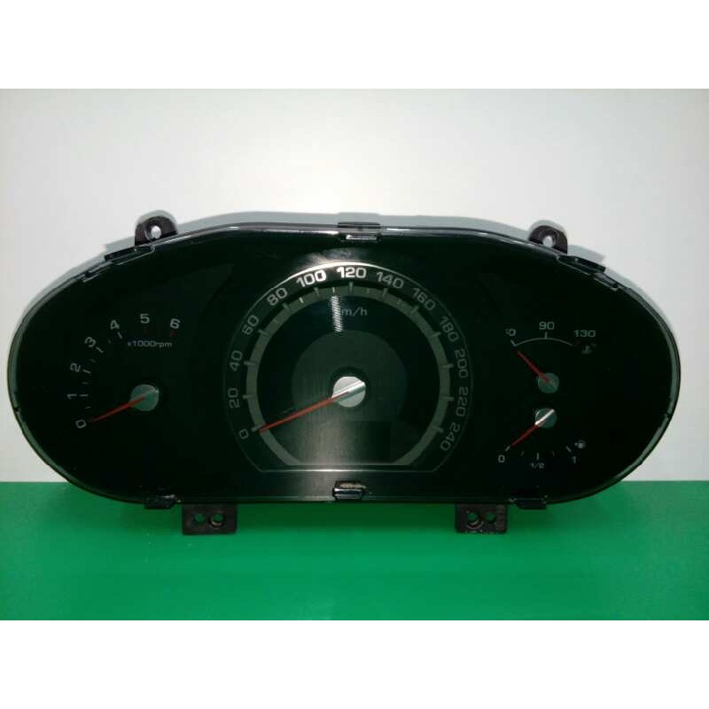 Recambio de cuadro instrumentos para kia sportage concept 4x2 referencia OEM IAM 940033U175  