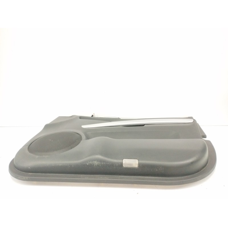 GUARNECIDO PUERTA DELANTERA DERECHA NEGRO