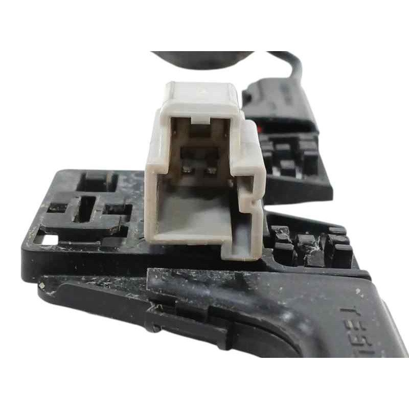 ENGANCHE CINTURON IZQUIERDO TRASERO