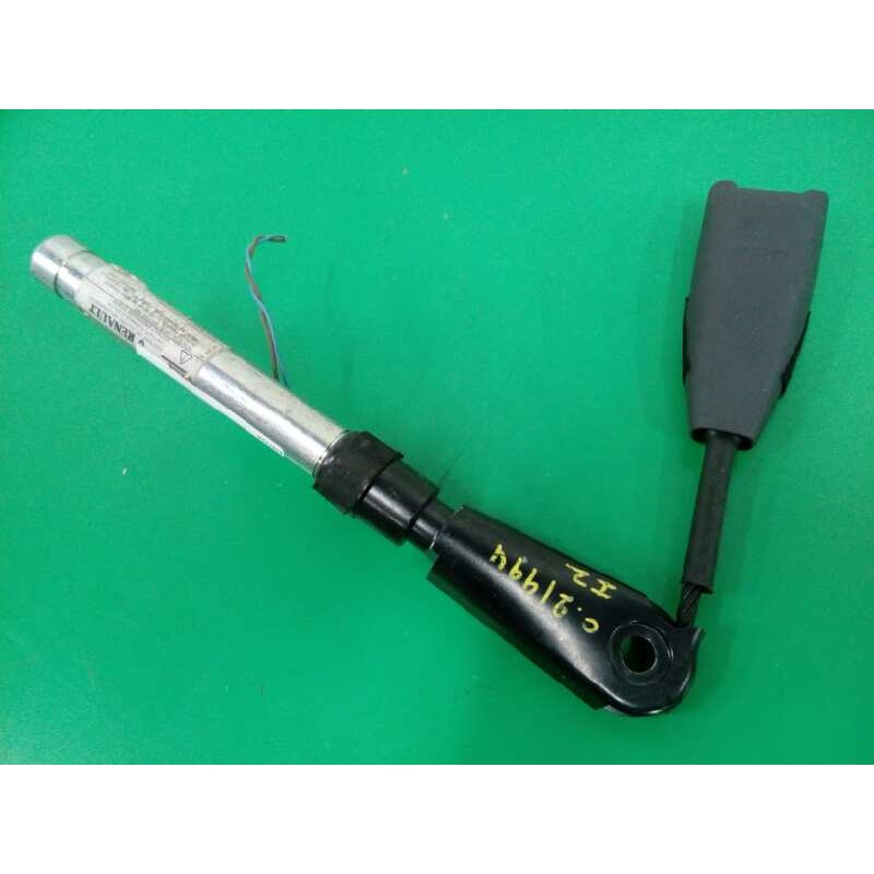 Recambio de pretensor airbag izquierdo para renault laguna ii (bg0) confort dynamique referencia OEM IAM 646702A  
