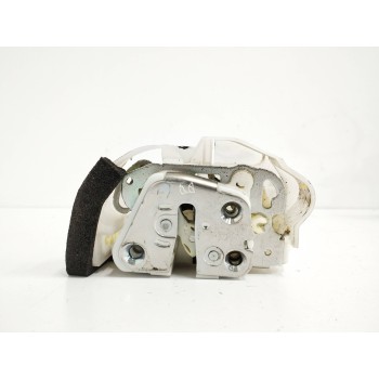 CERRADURA PUERTA DELANTERA DERECHA 61032FG240 