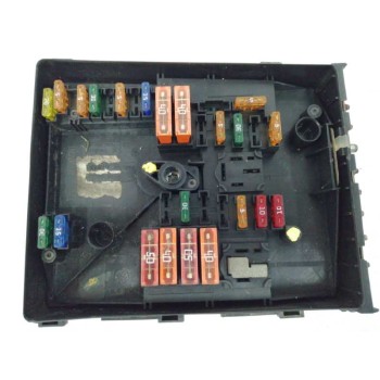 Recambio de caja reles / fusibles para volkswagen jetta (1k2) trendline referencia OEM IAM 1K0937125  