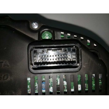 Recambio de cuadro instrumentos para lexus is200 (ds2/is2) 220d referencia OEM IAM 8380053670  