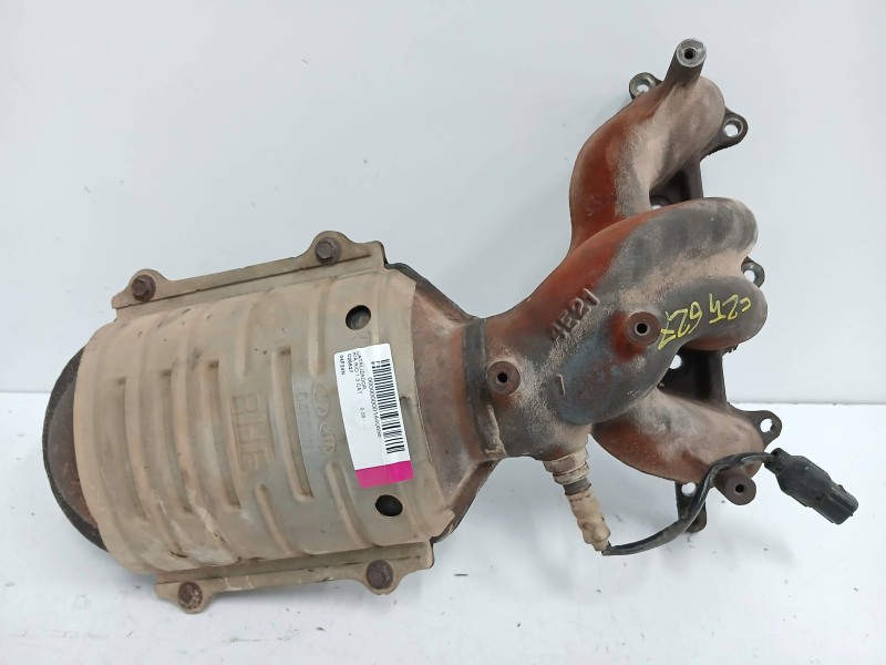 Recambio de catalizador para kia rio 1.3 cat referencia OEM IAM 04F24N 4E21 