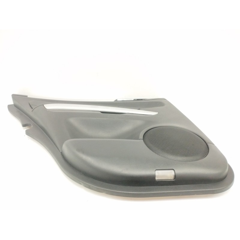 GUARNECIDO PUERTA TRASERA IZQUIERDA NEGRO