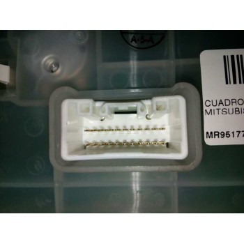 Recambio de cuadro instrumentos para mitsubishi colt berlina 5 (z30a) 1.1 invite (d) referencia OEM IAM 8100B021H MM0051001 