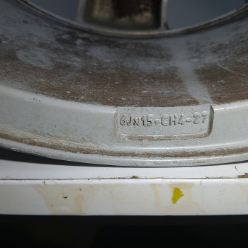 Recambio de llanta para citroën c3 pluriel 1.4 referencia OEM IAM COYOTE 6JX15-CH427 4H 4X110