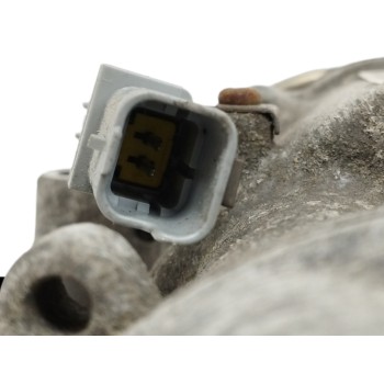 Recambio de compresor aire acondicionado para renault clio iii 1.2 16v referencia OEM IAM 8200819568  