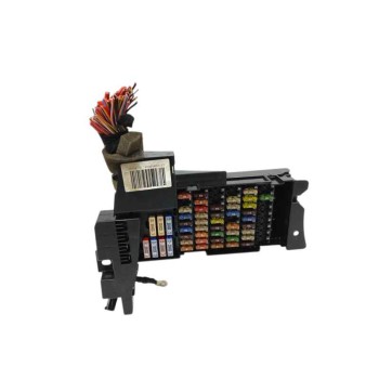 CAJA RELES / FUSIBLES A1695451740 