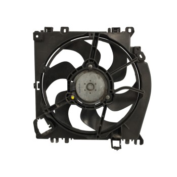 Recambio de electroventilador para renault clio iii 1.2 16v referencia OEM IAM 8200688375  