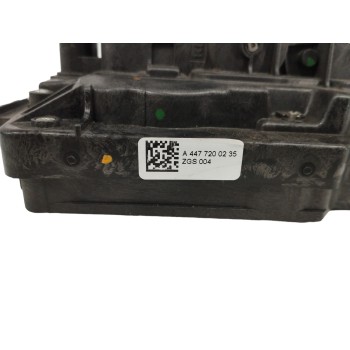 Recambio de cerradura puerta delantera derecha para mercedes-benz vito kasten 1.6 cdi cat referencia OEM IAM A4477200235  