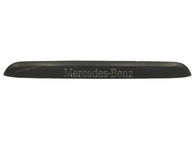 Recambio de molduras traseras para mercedes-benz vito kasten 1.6 cdi cat referencia OEM IAM A4477400093  