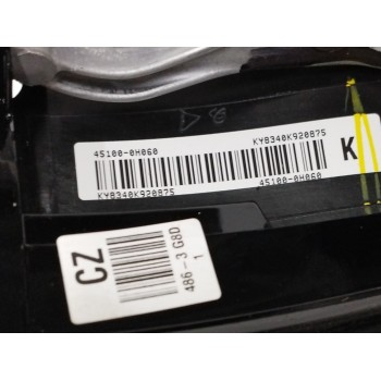 Recambio de volante para toyota aygo 1.0 cat referencia OEM IAM 451000H060  