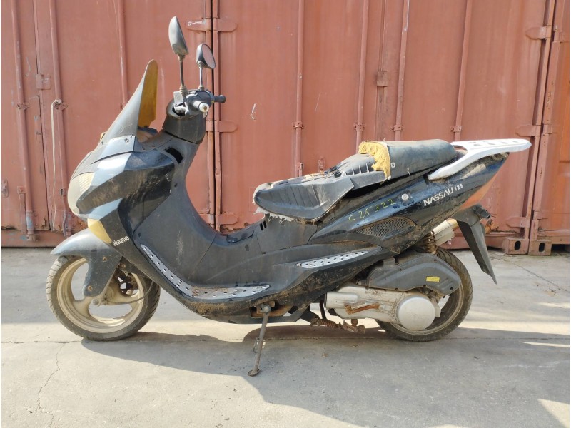 Recambio de carroceria corte para aiyumo nassau 125 referencia OEM IAM   