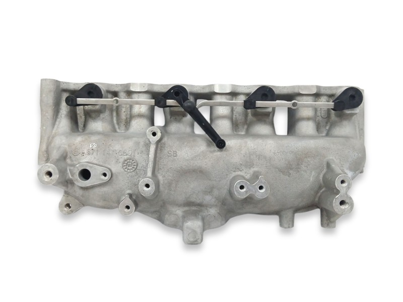 Recambio de colector admision para ssangyong rodius xdi premium referencia OEM IAM A6711410601  