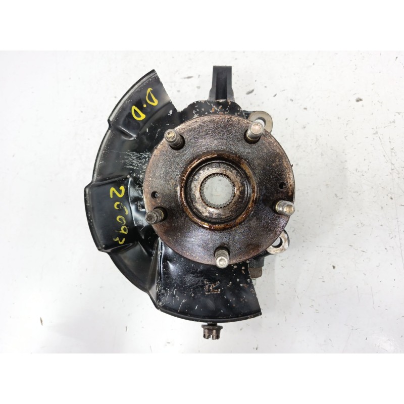 Recambio de mangueta delantera derecha para volvo v40 familiar 2.0 16v cat referencia OEM IAM   