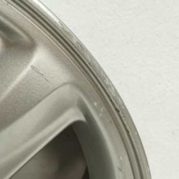 Recambio de llanta para subaru forester s11 (sg) 2.0 cat referencia OEM IAM 28111SA010 15X6JJ48 5H 5X100