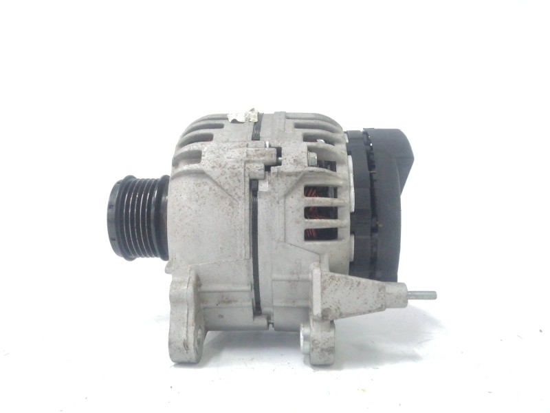Recambio de alternador para volkswagen golf v berlina (1k1) 2.0 tdi referencia OEM IAM 120A  