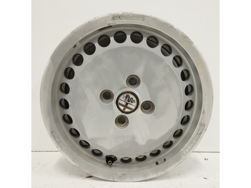Recambio de llanta para alfa romeo 33 berlina 1.3 milano referencia OEM IAM 60561985 5,5JX14H2-39 4H 4X95 , 5