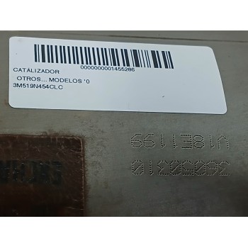 Recambio de catalizador para volvo v50 familiar referencia OEM IAM 3M519N454CLC  