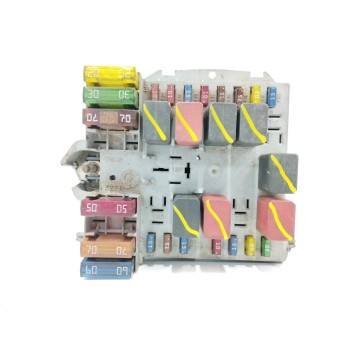 Recambio de caja reles / fusibles para fiat stilo (192) 1.9 jtd cat referencia OEM IAM 46796538  