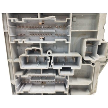 Recambio de caja reles / fusibles para fiat stilo (192) 1.9 jtd cat referencia OEM IAM 46796538  