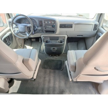 Recambio de carroceria corte para chevrolet express van 5.7 cc referencia OEM IAM   