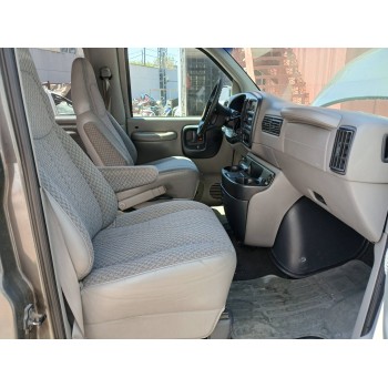 Recambio de carroceria corte para chevrolet express van 5.7 cc referencia OEM IAM   