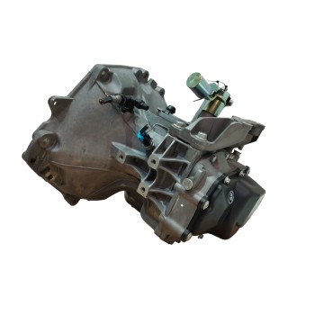 Recambio de caja cambios para chevrolet aveo berlina hatchback 1.4 cat referencia OEM IAM XW463 81826 KM M26
