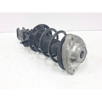 Recambio de amortiguador delantero derecho para mercedes-benz clase a (w176) a 180 (176.042) referencia OEM IAM A1763203038  