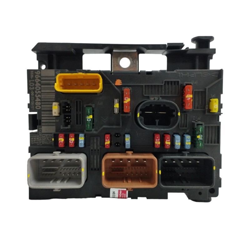 Recambio de caja reles / fusibles para peugeot 1007 1.4 hdi referencia OEM IAM 9664055480  