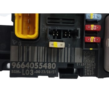 Recambio de caja reles / fusibles para peugeot 1007 1.4 hdi referencia OEM IAM 9664055480  