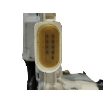 Recambio de cerradura puerta trasera izquierda para audi a6 berlina (4f2) 2.0 tdi referencia OEM IAM 4F0839015A  