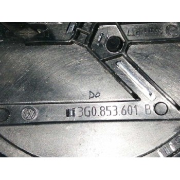 Recambio de emblema para volkswagen jetta (163) referencia OEM IAM 3G0853601B ANAGRAMA FRONTAL 