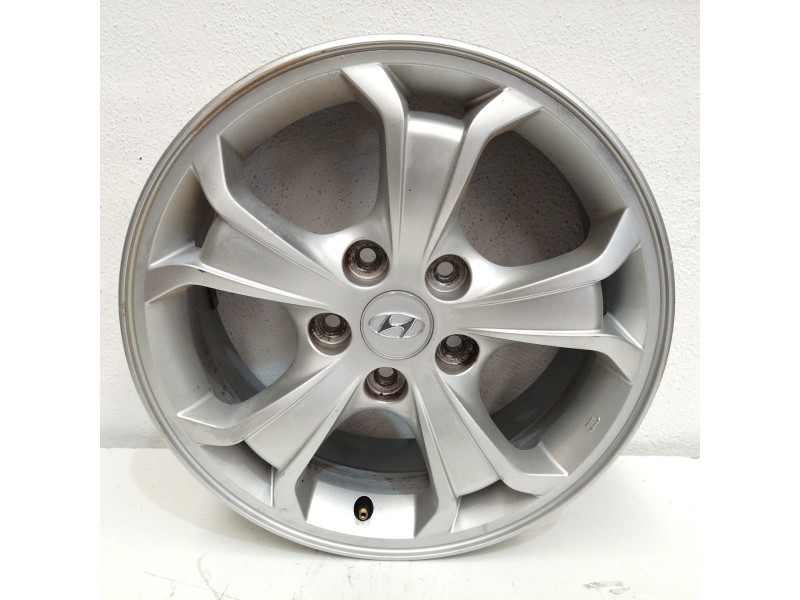 Recambio de llanta para hyundai tucson (jm) 2.0 crdi cat referencia OEM IAM 529102E700 6,5JX16OFFS ET41 5H 5X115