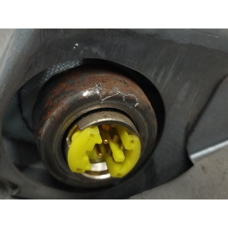 AIRBAG DELANTERO IZQUIERDO DE RODILLAS