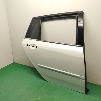 Recambio de puerta trasera derecha para renault laguna grandtour iii 2.0 dci diesel fap referencia OEM IAM 821000023R  