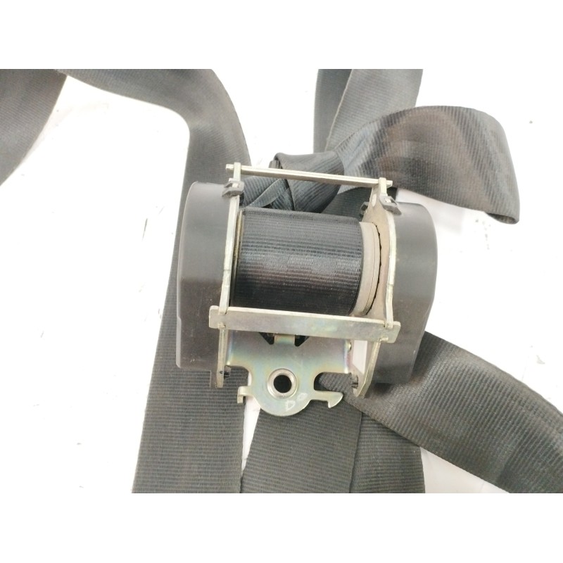 CINTURON SEGURIDAD DELANTERO DERECHO