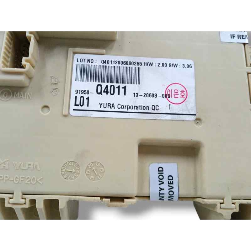 CAJA RELES / FUSIBLES