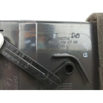 Recambio de rejilla aireadora para opel antara 2.0 cdti cat (z 20 dmh / llw) referencia OEM IAM 96661704 DELANTERA CENTRAL 